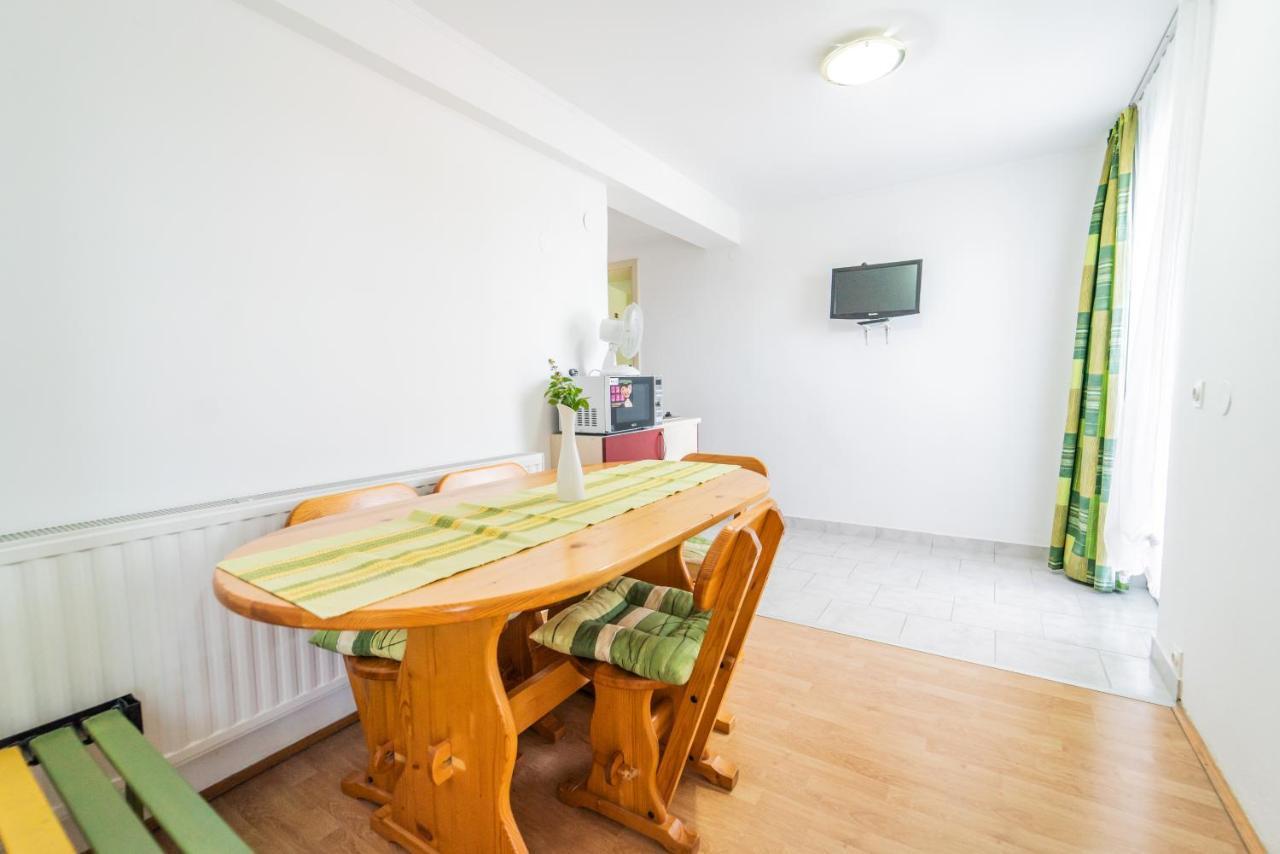 Panorama B&B Ptuj Bagian luar foto