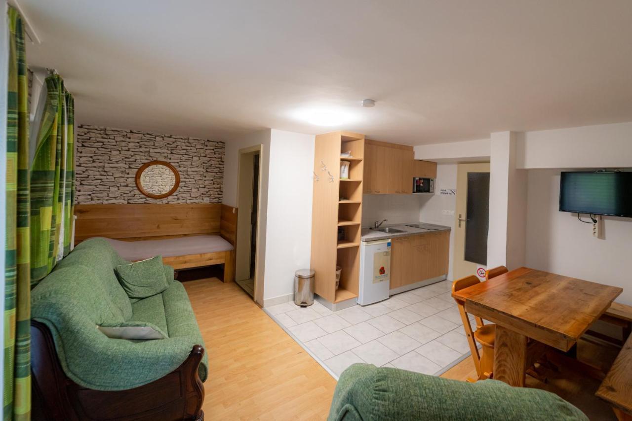 Panorama B&B Ptuj Bagian luar foto