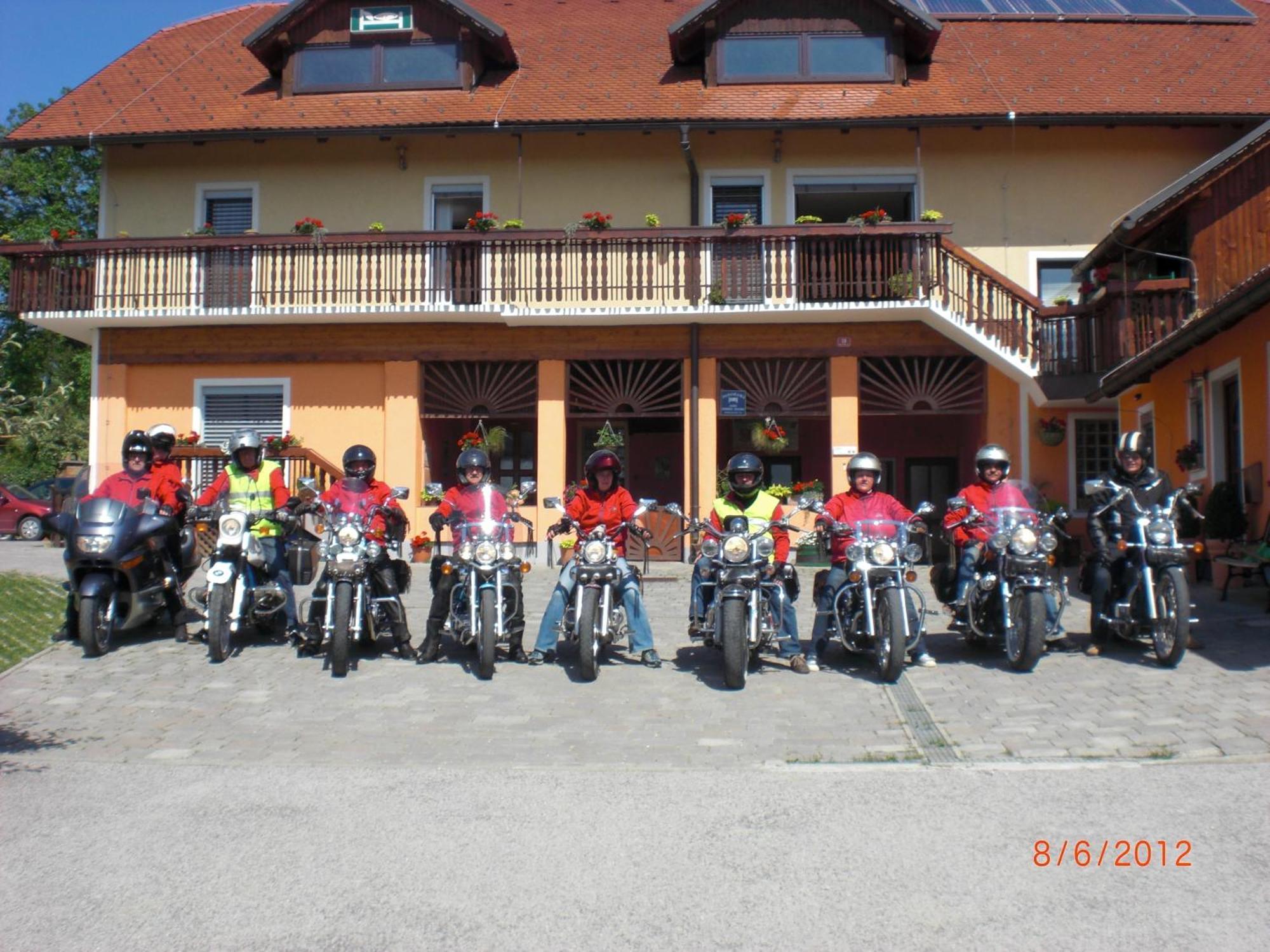 Panorama B&B Ptuj Bagian luar foto