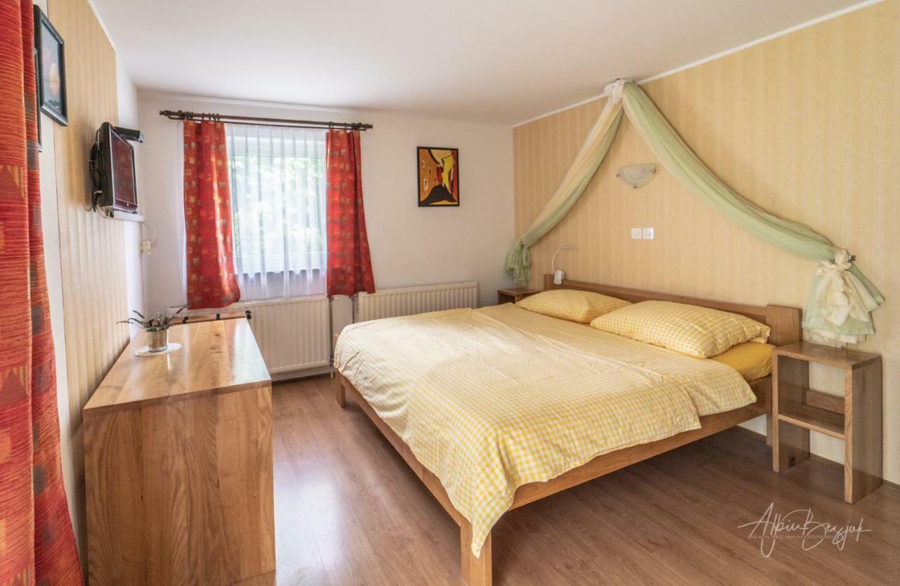 Panorama B&B Ptuj Bagian luar foto